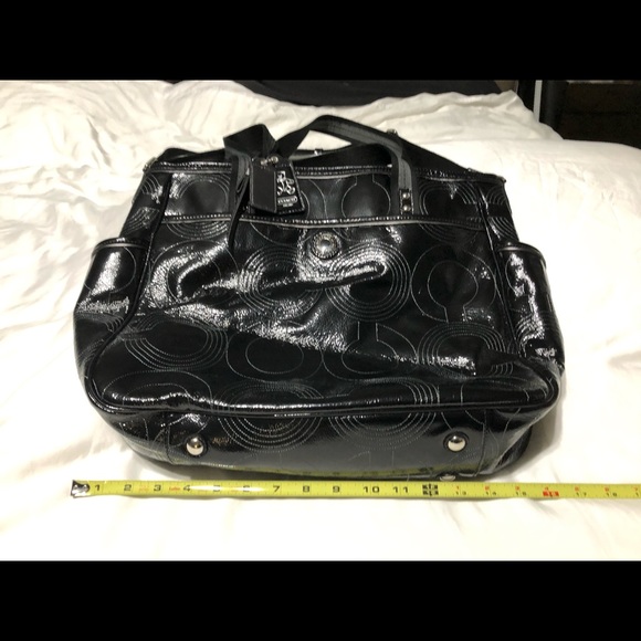 Coach patent leather diaper bag - Picture 2 of 8
